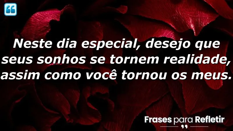 Mensagens de aniversário para namorada que expressam amor e apoio.